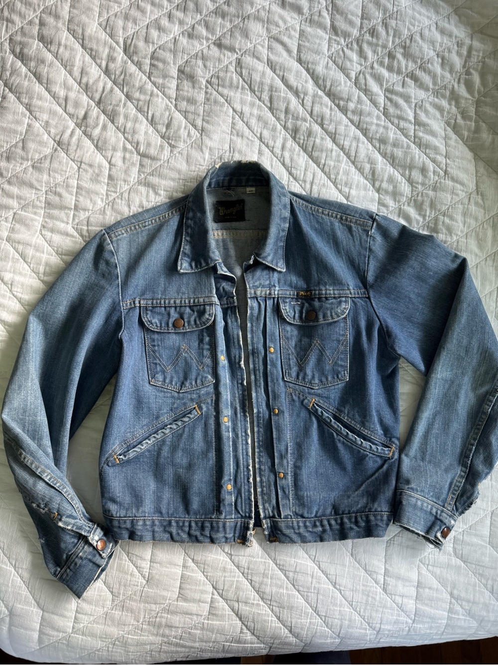 Vintage 70s Wrangler 24MJZ Zippered Denim Jacket - Perfect Fade!